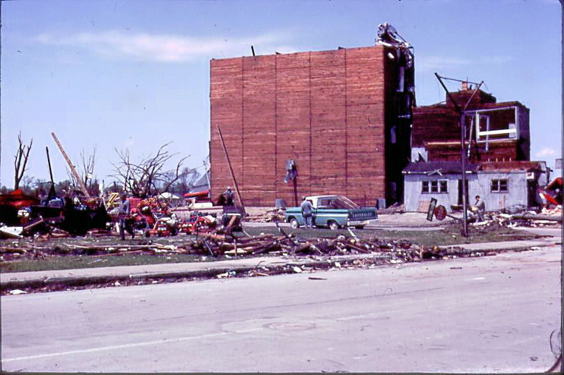 Jacobs Elevator in Charles City, IA