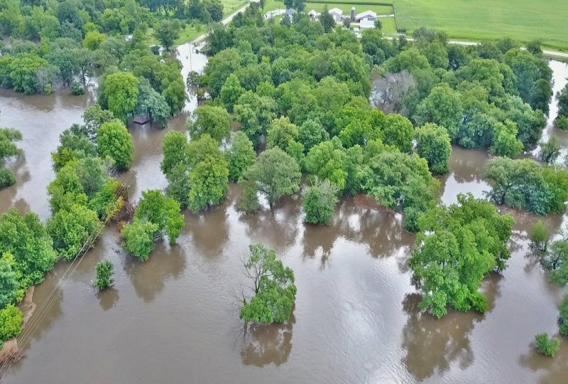 Twin Bridges Park in Fayette County, IA (Ryan Langreck)