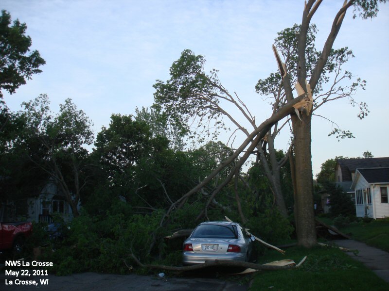 tornado damage