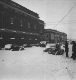  Aftermath of blizzard in Hibbing, MN Photographer:  Al Heitman 