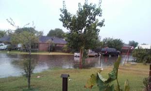 Minor flooding in Weslaco, morning of August 20, 2015