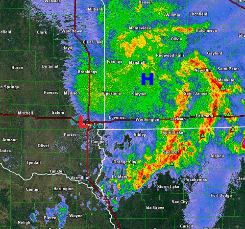 Radar map from 6:03 am CDT, Monday, June 22, 2015