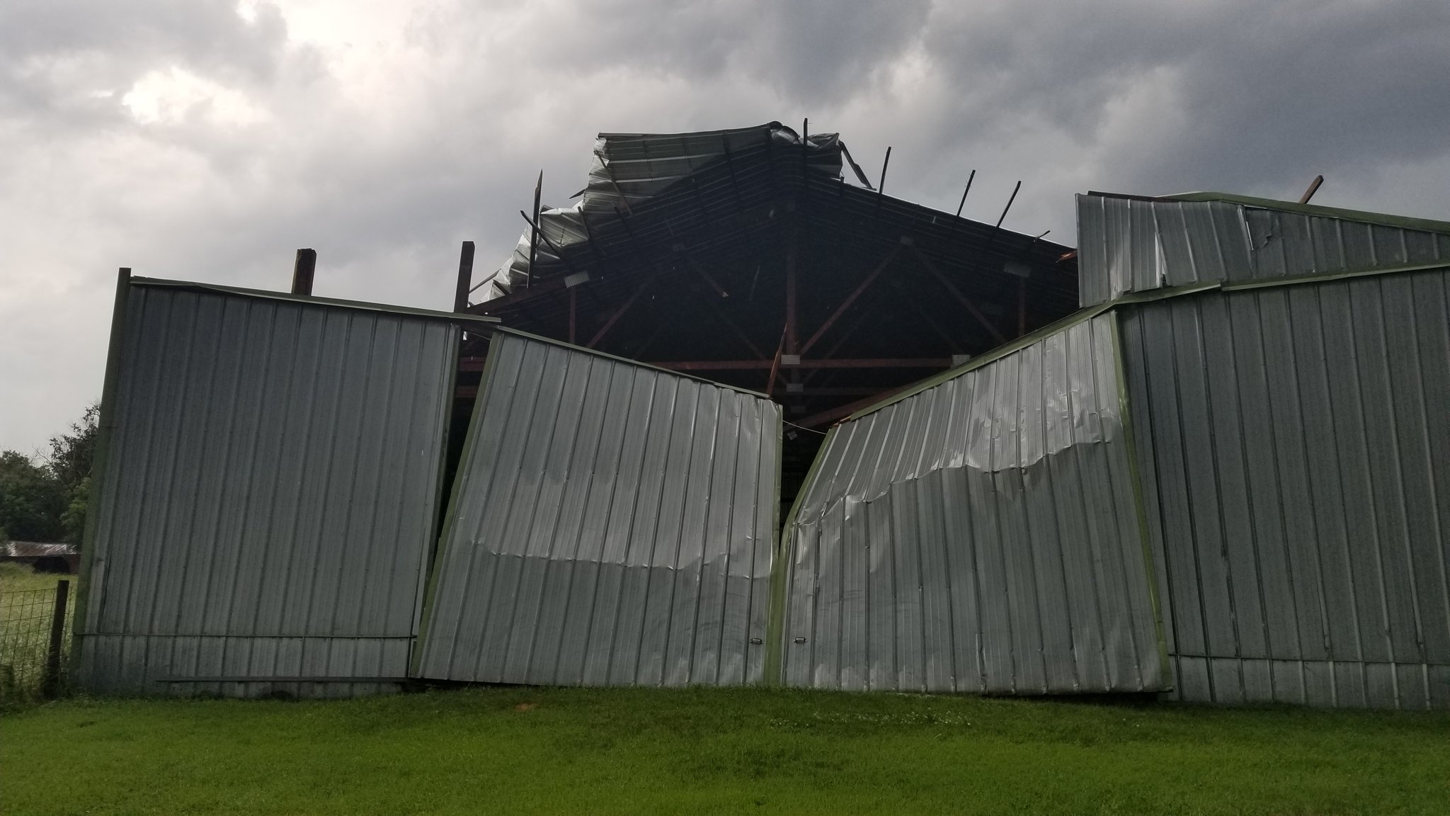 Damaged Shed west of Worthing, SD