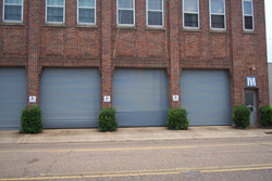 The old TVA building (and former Alabama Power Company building) as it stands in 2006.  The building is located on Woodson Street near the Clinton Avenue intersection.