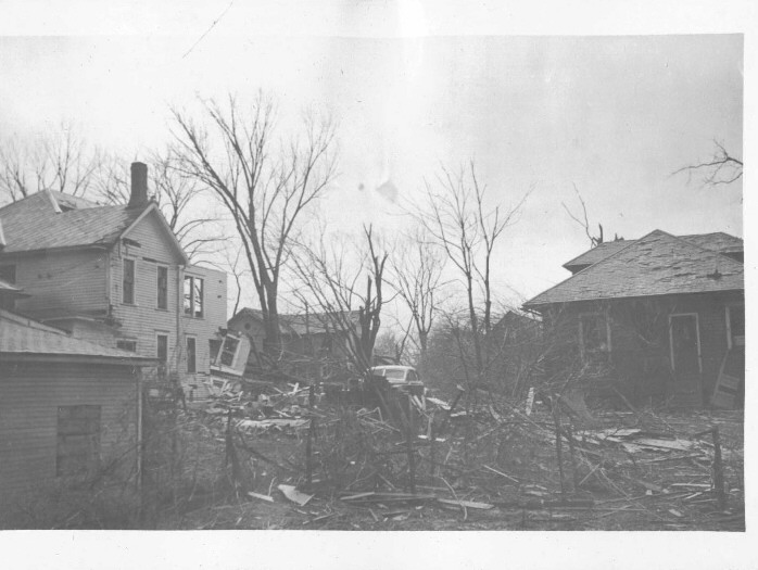 Lacon damage.Photo by Donald P. Cox