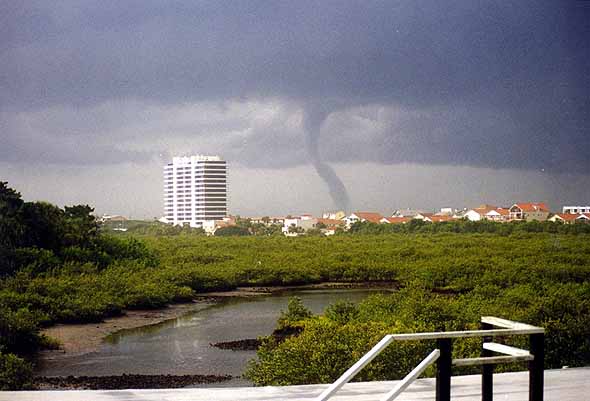 Waterspout picture