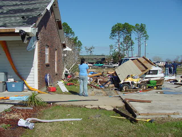 New Iberia Tornado damage pic