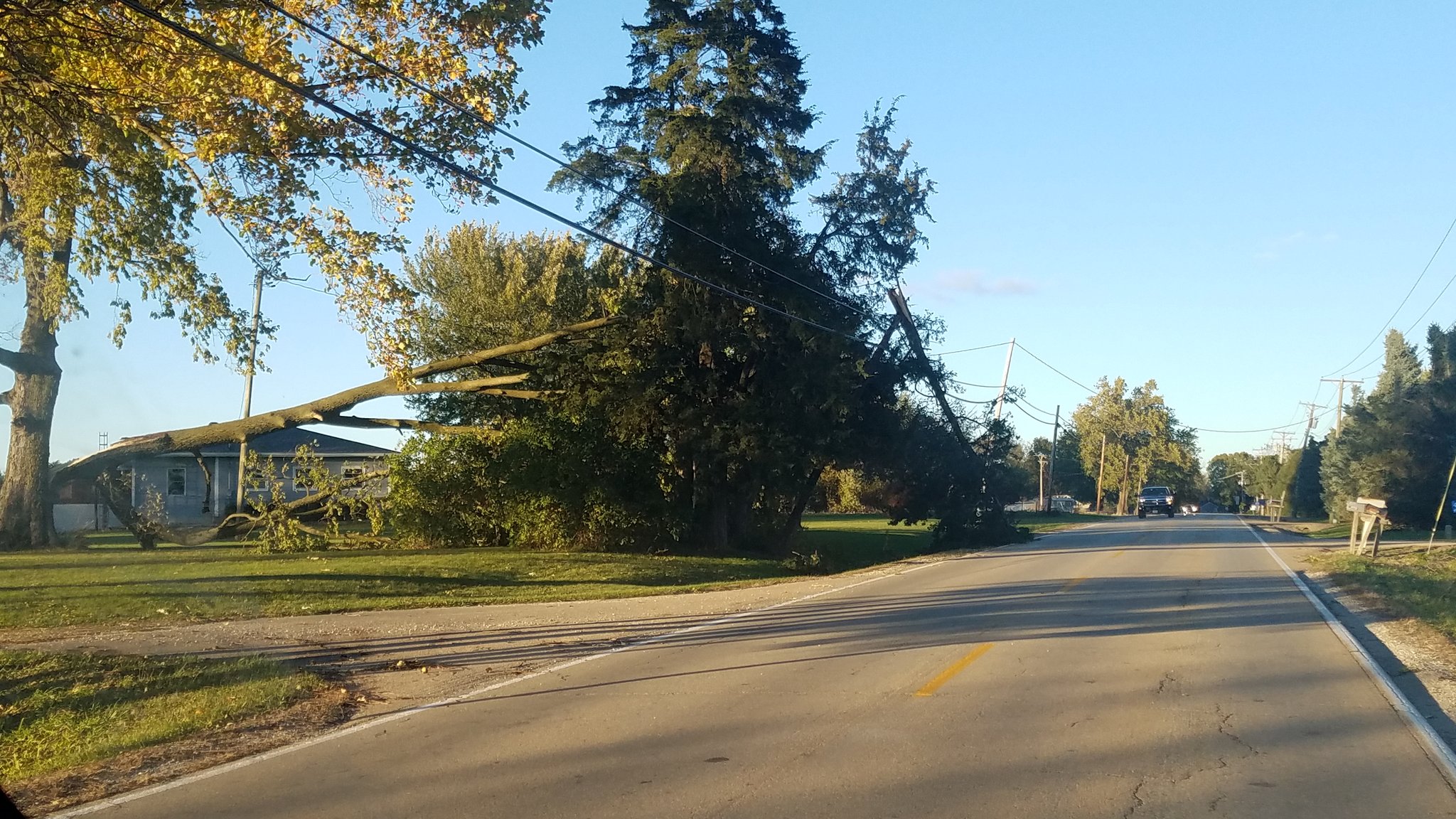 Somonauk, IL Wind Damage: Bob Wazsak