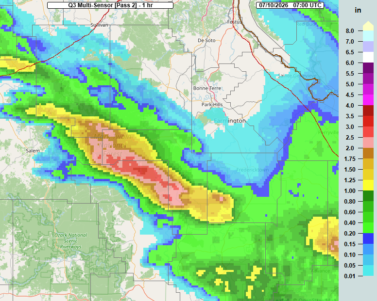 Radar estimated hourly rainfall rates from 1 to 2 am on July 10.