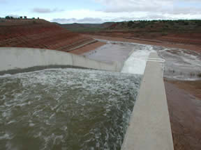 Water flowing out the spillway at Lake Alan Henry on 11/17/2004