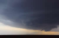 Picture of a severe thunderstorm located in southeast Hale County around 7 pm on March 19, 2011. Click on the image for a larger view.