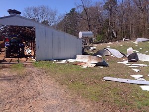  chicken house was hit at Crossroads (Cleburne County).