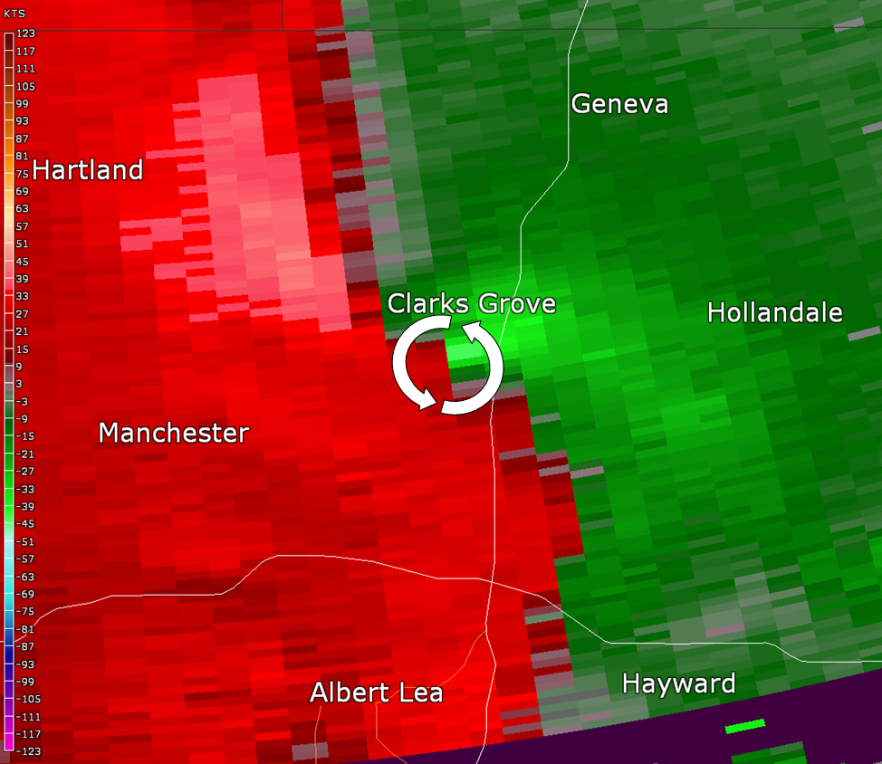 Storm Relative Velocity 6:39 PM