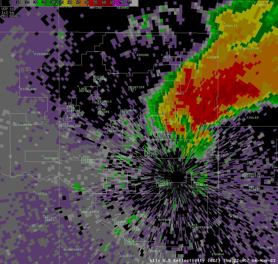 Twin Lakes, OK (KTLX) Radar Reflectivity Display for 5:40 pm CDT, 5/08/2003