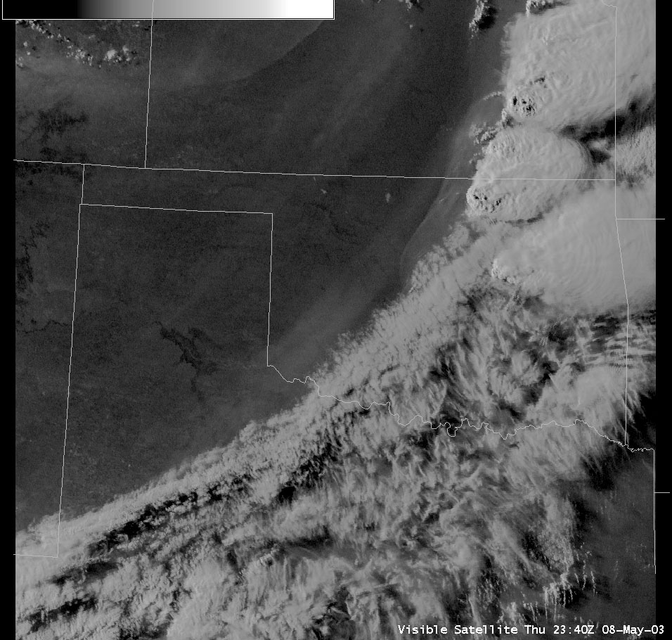 Satellite Image for 6:40 PM CDT, 5/08/2003