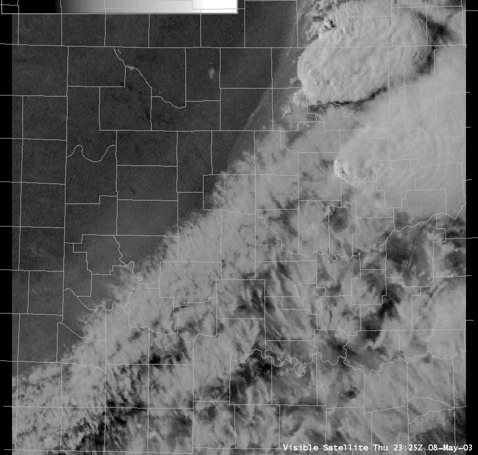 Satellite Image for 6:25 PM CDT, 5/08/2003