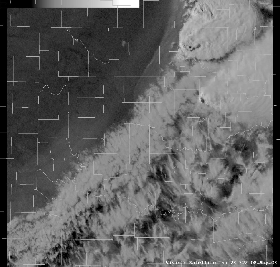 Satellite Image for 6:32 PM CDT, 5/08/2003