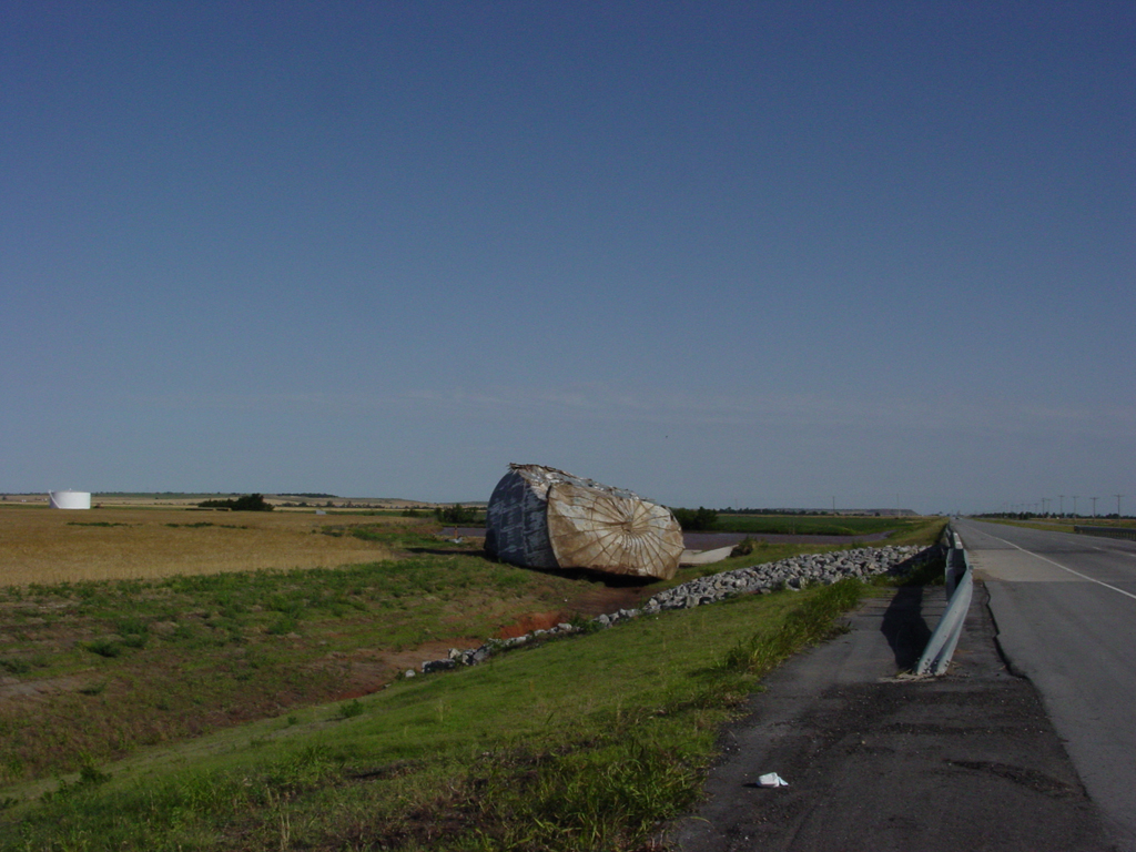 May 29, 2004 tornado damage photo