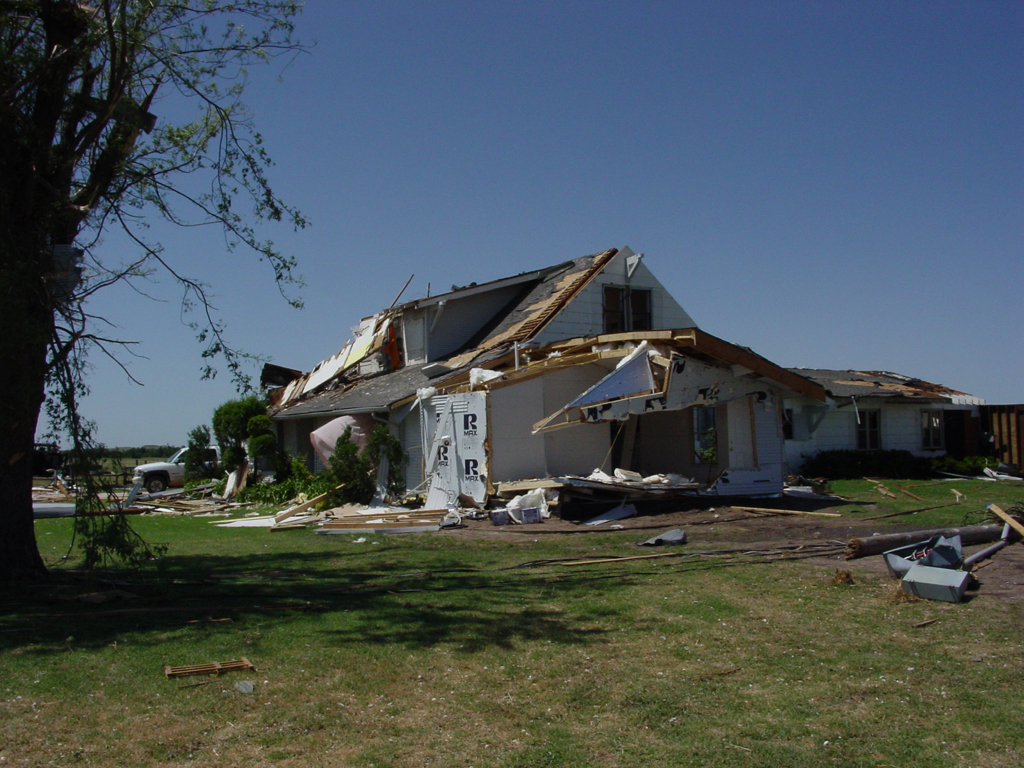 May 29, 2004 tornado damage photo