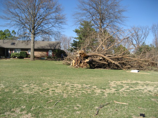 Central Oklahoma Tornado Damage Photo