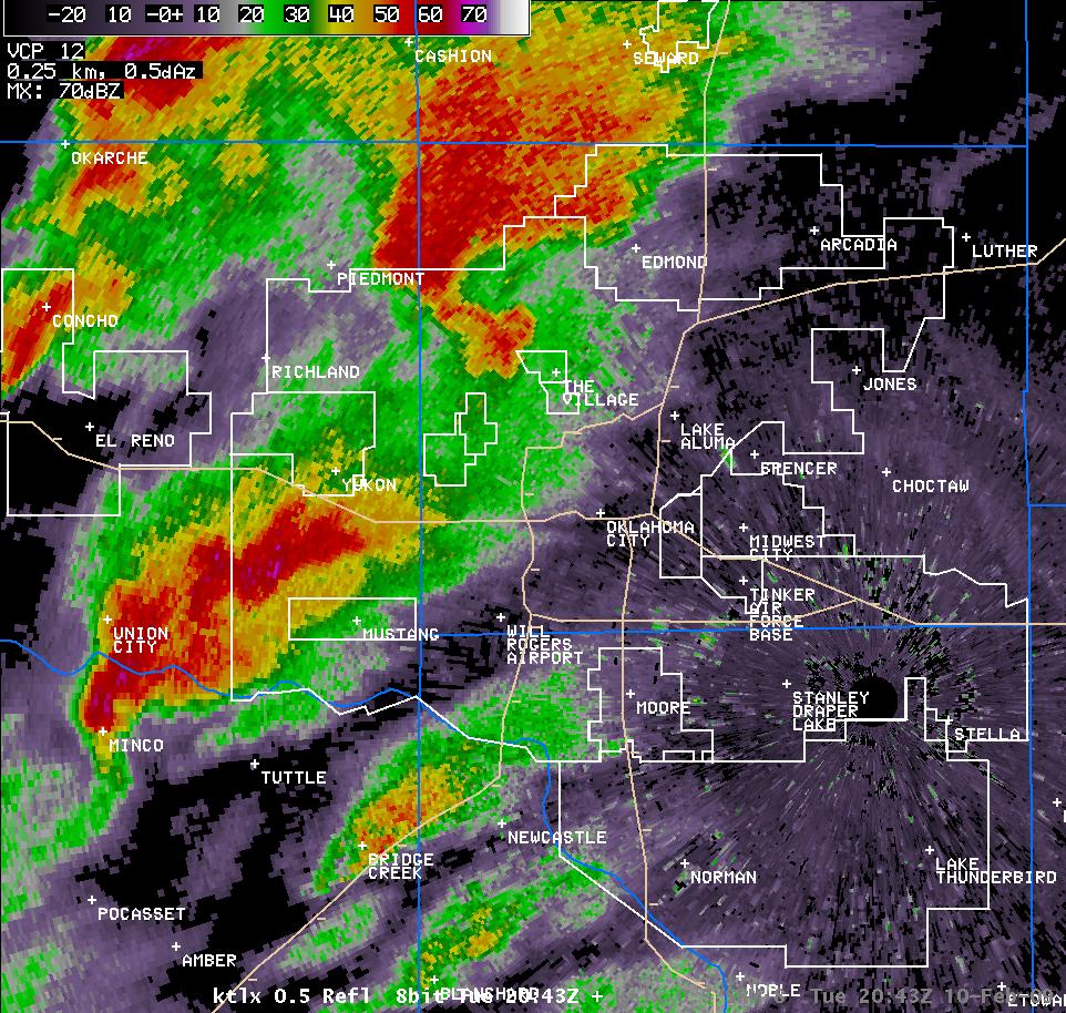 2:43 pm CST KTLX Reflectivity Image