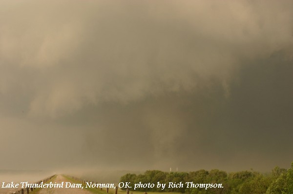 Tornado in east Norman, OK on May 10, 2010