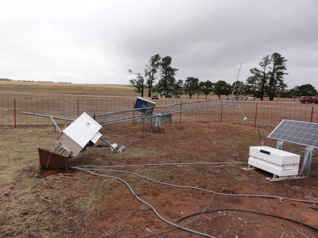 November 7, 2011 tornado damage photo