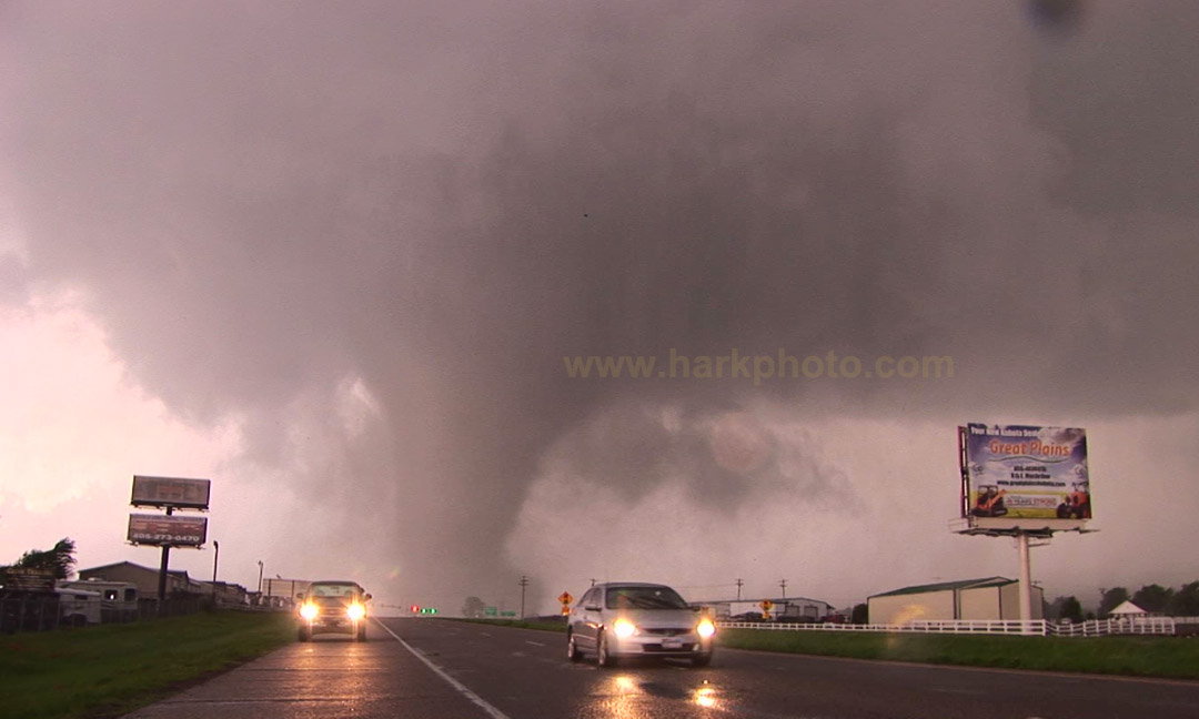 Photo of the May 19, 2013 Lake Thunderbird-Shawnee, OK EF-4 Tornado