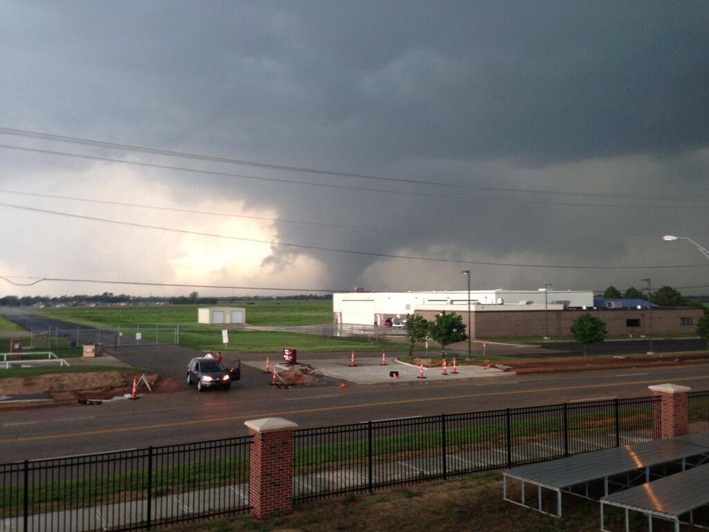 Photo of the May 19, 2013 Lake Thunderbird-Shawnee, OK EF-4 Tornado