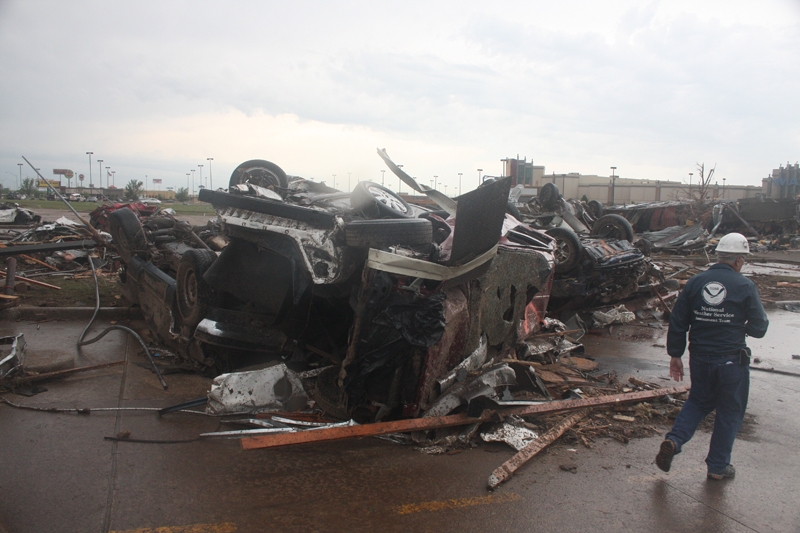 Looking S at west side of Tinker Federal Credit Union