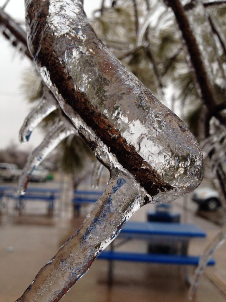 Ice Accumulation Photo for the December 20-22, 2013 Winter Storm