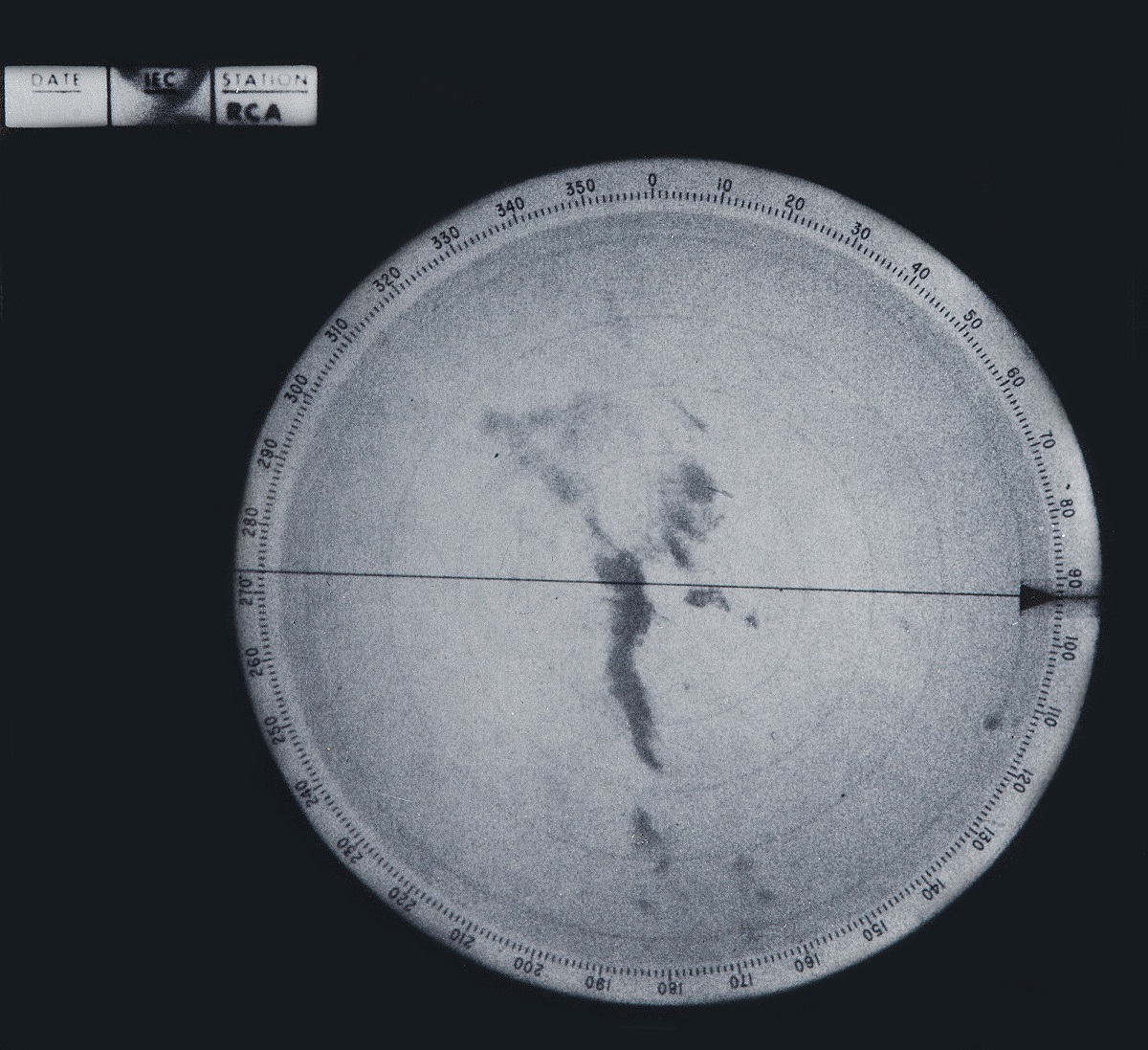 Conventional (old) Radar Display