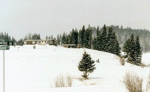 Coop Observer Floyd Reeds home 3 miles west of Rochford.