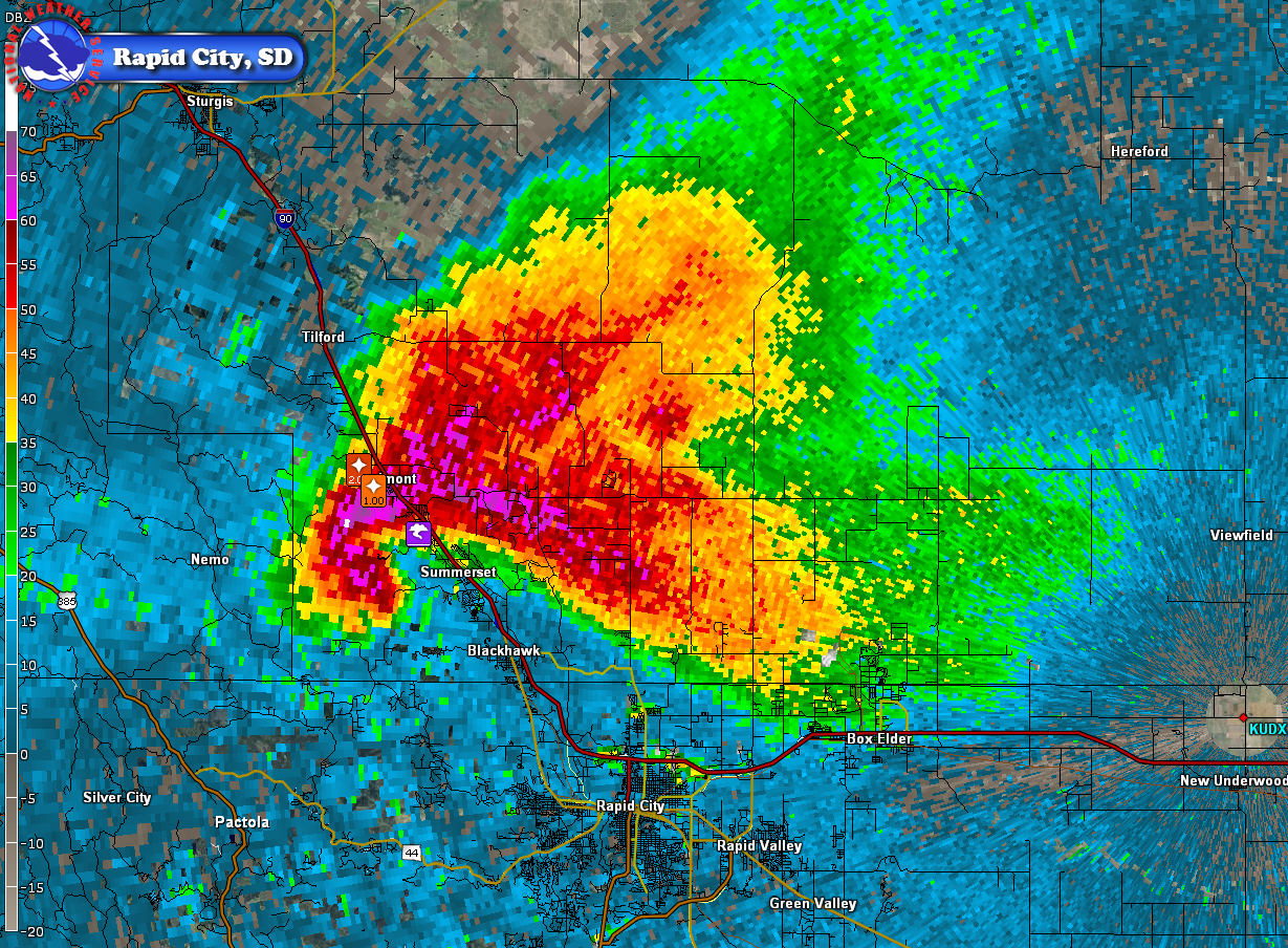 June 1, 2015 6:37 pm MDT 0.5 base reflectivity image